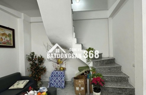 Đó cũng là lý do nhiều khách sau khi trao đổi với tôi, chỉ cần 2–3 căn là đã chọn được nhà phù hợp.